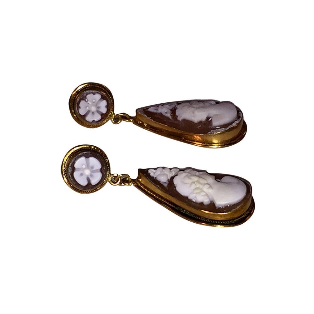 Shell Dangle Chandelier Earrings - image 2